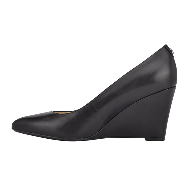 Nine West Cal 9x9 Dress Wedges