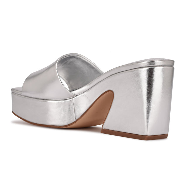 Nine West Oklee Platform Slide Sandals