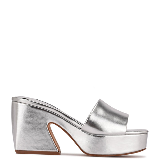 nine west Oklee Platform Slide Sandals