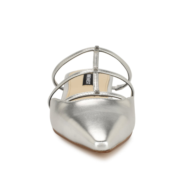 Nine West Paoly Flat Mules