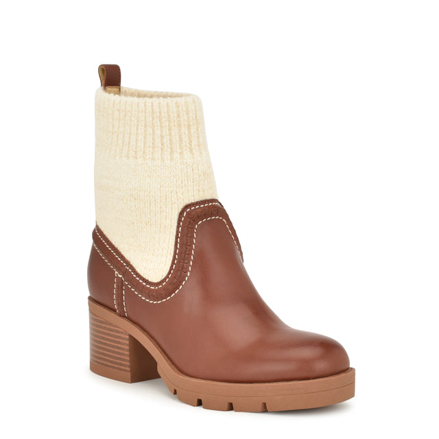 Nine West Popit Casual Booties