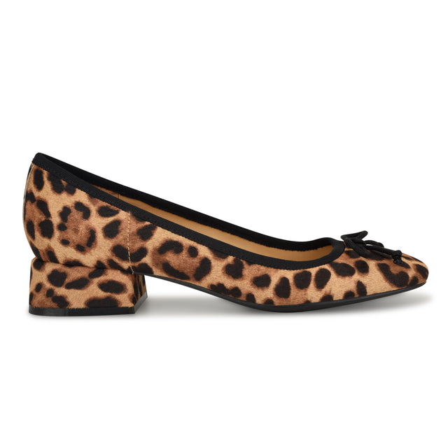 nine west Saruh Square Toe Pumps